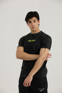 Venta al por mayor 100% algodón lavado ácido camisetas de gran tamaño 220 gramos cómodo estilo de la calle de moda con logotipo personalizado patrón sólido - Product Image 3