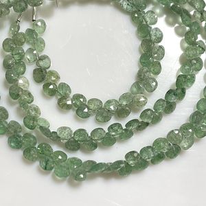 4-4,5 MM verde fresa facetada pequeña forma de corazón Briolette Beads, buena calidad al por mayor proveedor de cuentas de piedras preciosas - Product Image 3