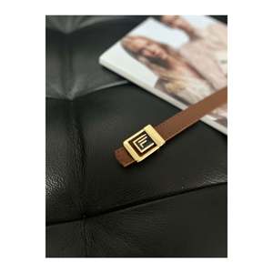 Ceinture pour femme en cuir tanné avec boucle dorée et logo F, ceinture dorée pour femme, ceinture pour pantalon, ceinture pour veste - Tanné - Product Image 6