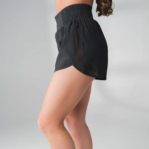 กางเกงขาสั้นเอวสูงผ้าสแปนเด็กซ์4% ไนลอน96% สำหรับผู้หญิงทรงสปอร์ตพอดีตัวซับในแบบซ่อนระบายอากาศซ่อนได้ - Product Image 3