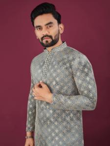 Élégant ensemble de pyjama brodé Kurta idéal pour les occasions spéciales disponibles en vrac pour la vente en gros et au détail - Product Image 5