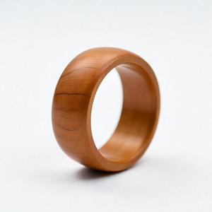 Anillo de Madera Clásico Elegante Hecho a Mano para Hombre, Madera de Acacia Personalizable para Bodas, Compromisos y Uso Casual - Product Image 5