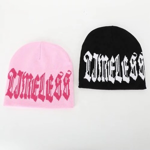 Bonnet tricoté personnalisé 2025 avec impression en relief, usine OEM, haute qualité, 100 % acrylique, unisexe, chapeau d'hiver chaud et tendance avec strass - Product Image 2