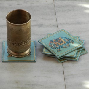 Sous-verres en bois peints à la main de style bohème Dessous de plat faits par l'artiste Décoration de table Dessous de verre pour boissons à la maison Tapis et tampons - Product Image 6