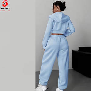 Ensemble de survêtement décontracté à capuche pour femmes, vêtements de mode, uni, coupe ajustée, vente régulière, 100% coton, léger - Product Image 2