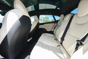 Tesla Model S Long Range 2022 Usado en Buen Estado - Product Image 5