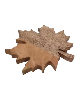 Juego al por mayor de tres tablas de cortar de madera orgánicas naturales ligeras a precios económicos para uso en la cocina - Product Image 4