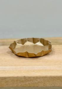 Precio al por mayor, tarro de relleno de cera de hierro antiguo, cuenco de vela decorativo para decoración de estante de estilo para el hogar y pieza de acento de mesa - Product Image 6