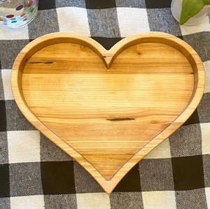 Bol en bois en forme de cœur écologique, bol de service en bois massif naturel pour la maison et les restaurants - Product Image 3
