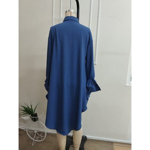 Chemise longue asymétrique à col et boutons sur le devant pour femme, 38645 - Bleu - Product Image 6