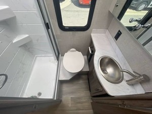 Nuevas caravanas de viaje, casa móvil, RV 4x4 todoterreno, camper de acampada, camión camper de plataforma plana, aventura, aluminio blanco, 15' - Product Image 3