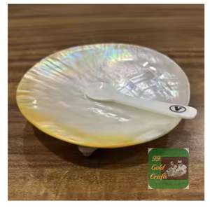 Plat en nacre jaune poli fait à la main, coquille de mer naturelle, plat à caviar, plateau de luxe écologique - Product Image 4