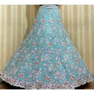 Diseñador nupcial Lehenga Choli intrincado bordado con lentejuelas y Zari en red ligera al por mayor disponible - Product Image 2