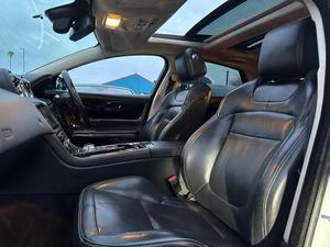 JAGUAR XJ 2015 d'occasion, conduite à gauche/droite - Product Image 3