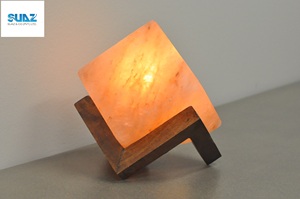 Lámparas de cubo Penny de madera del Himalaya en tamaños personalizados, lámparas de sal natural, lámparas de sal al mejor precio - Product Image 2