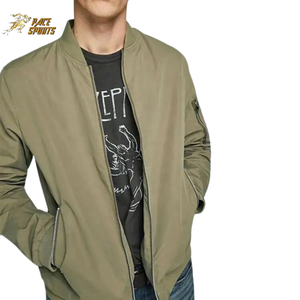 แจ็คเก็ตบอมเบอร์กันน้ำสำหรับผู้ชาย คุณภาพพรีเมียม ผลิตจากโพลีเอสเตอร์/ไนลอน 100%  คอตั้งแบบซิป  พร้อมโลโก้ด้านหน้า  สำหรับฤดูหนาวและกิจกรรมกลางแจ้ง - Product Image 4