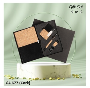 Juego de regalo de diario A5 de cuero ejecutivo Hecho a mano Cerradura magnética personalizada Cierre elástico Juego de bolígrafo y diario Premium Caja negra en relieve - Product Image 4