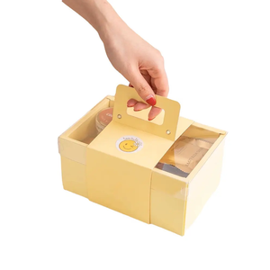 Custom Printing UV Coating VANISHING Art Paper Mixed Color Recycled Materials OEM Pastry Box with Handles For Food