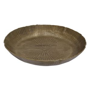 Plateau de service décoratif unique au design rond en bronze riche, parfait pour les affichages élégants et les rassemblements élégants - Product Image 1