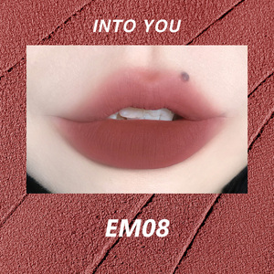 INTO YOU SHERO Lápiz labial súper mate Acabado de terciopelo resistente al agua de larga duración Gama de colores EM01 a EM525 3,5g - Product Image 5