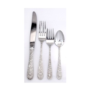 Ensemble de couverts empilables légers en acier inoxydable pour un rangement facile Parfait pour les dortoirs d'appartements et les petites cuisines - Product Image 4