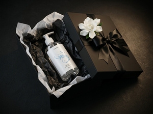 Gel Lubricante Íntimo Clásico a Base de Agua con Ácido Hialurónico, Plantas Naturales Puras, Botella con Atomizador Ecológica - Product Image 5