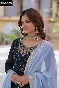 Ropa de boda india y pakistaní Faux Blooming con lentejuelas bordadas diseñador de trabajo Sharara traje con trabajo pesado Dupatta - Product Image 5