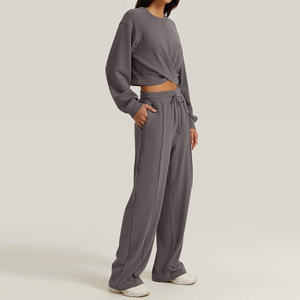 Sudadera corta hecha a medida y joggers, chándal de lujo, sudadera, conjunto de pantalones de chándal de 2 piezas, chándal para mujer - Product Image 6