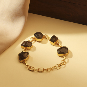 Pulsera de Eslabones de Latón Chapado en Oro de 18K con Piedra Natural |   Pulsera de Cadena con Incrustaciones de Múltiples Piedras Preciosas para Mujer |   Fiesta Bohemia - Product Image 2
