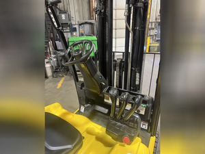 Chariot élévateur d'occasion de 1.5 à 7 tonnes, disponible à la vente à un prix très bas, option de qualité supérieure avec service de livraison rapide - Product Image 6