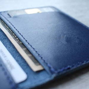 Cartera de Cuero Genuino para Hombre, Diseño Corto, Ligera, Duradera y a la Moda, con Logotipo Personalizado, Cierre Abierto, OEM 2025, Alta Calidad - Product Image 4