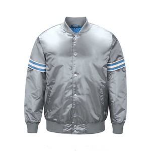 Chaqueta universitaria de satén para hombre, chaqueta de equipo estilo bombardero universitario con bordado personalizado - Product Image 4