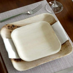Assiettes carrées jetables écologiques en feuille de palmier en bambou 100% assiettes de restauration et de fête compostables biodégradables - Product Image 1