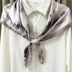 Foulards en soie élégants et résistants aux plis-Longue écharpe ethnique florale personnalisée Printemps Mode lisse Fit Best-seller - Product Image 5