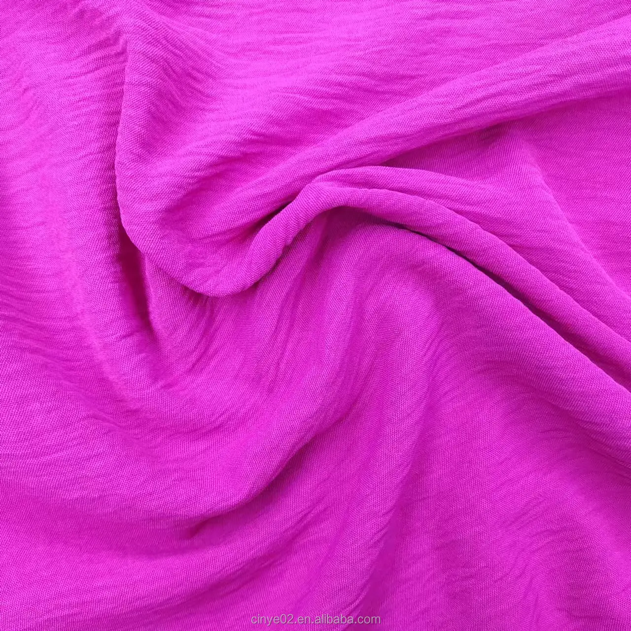 100% polyester doux au toucher 180d Cey coupe deux tons de produits prêts Abaya teint écraser Tissu Cey Air Flow Uragiri crêpe tissu