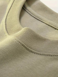 Camiseta de algodón 100% ajustada con cuello redondo para hombre 2024 con stock de logotipo de impresión personalizado, ropa a granel, fardo de ropa mixta, ropa usada - Product Image 2