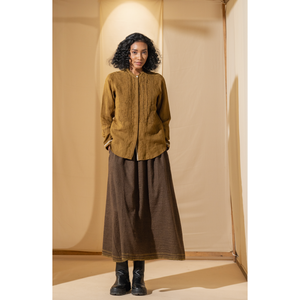 Jupe en tricot de laine confortable et respirante LOHITA, broderie style coréen, imprimé décoratif, saison hiver, logo positionné - Product Image 1