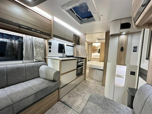 คาราวานสแตนเลสคุณภาพสูง รถบ้านเคลื่อนที่สำหรับตั้งแคมป์และเดินทางออฟโรด ราคาประหยัดมาก - Product Image 4