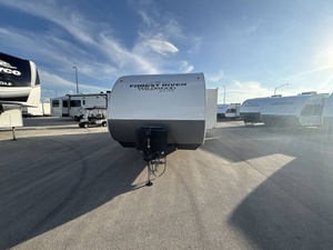 New 2026 F-o-r-e-s-t R-i-v-e-r Wildwood X-Lite 26ICE Ready to ship - Product Image 5