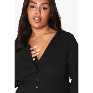 เสื้อเบลาส์แขนยาวผ้าซาตินสำหรับผู้หญิงเสื้อและเสื้อเชิ้ตลำลองมีสไตล์การออกแบบที่หรูหราเหมาะสำหรับชุดทำงานและเครื่องแต่งกายประจำวัน - Product Image 3