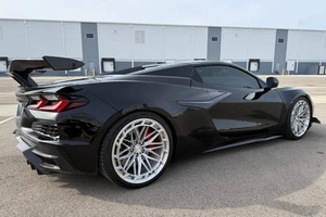 Auto Usata Super Pulita 2024 Chevrolet <span class=keywords><strong>Corvette</strong></span> Z06 Convertibile 2LZ Spedizione Mondiale - Product Image 6