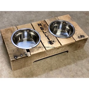 Set Of 2 Metallic Feeding Dog Bowls Premium Quality Round Shape Garden Decorative Unique Dog Water and Food Bowl For Supplies - Product Image 1