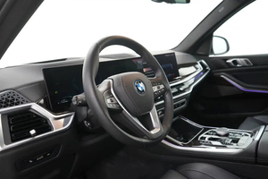 Producto original usado: B-M-W X5 xDrive50e AWD 2025 de segunda mano - Product Image 2