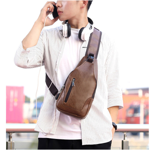 Mochila cruzada de cuero PU antirrobo para hombre y mujer, riñonera de pecho tipo bandolera - Product Image 6