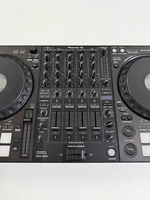 Pioneer DDJ-1000 d'occasion, une table de mixage DJ adaptée aux bars et aux salles privées