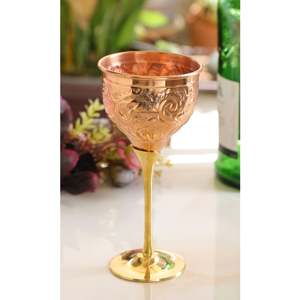 Verre à champagne en cuivre pur fait main avec support à motif en relief inclus - Product Image 2