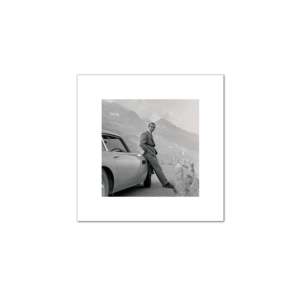 Impression d'art Sean Connery James Bond Aston Martin sur papier - Product Image 1