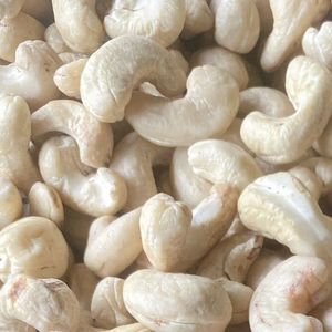 W180เม็ดมะม่วงหิมพานต์จากเวียดนาม - Product Image 1