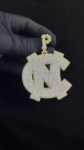 Colgante de Diamante de Diseño Antiguo Más Vendido con Diamante de Corte Brillante y Engaste Seguro para Uso en Colecciones de Joyería Fina - Product Image 2