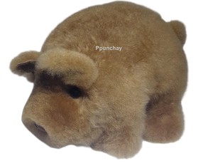 Peluche de Alpaca Mangalica, Juguete de Cerdo Ppunchay Perú, Suave y Bonito - Product Image 1